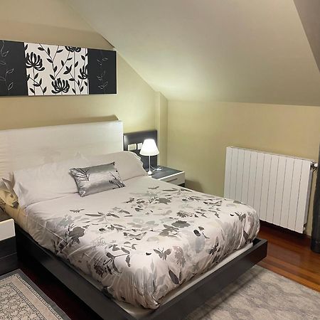 Habitaciones En Chalet Con Jardin Boo De Pielagos Luaran gambar