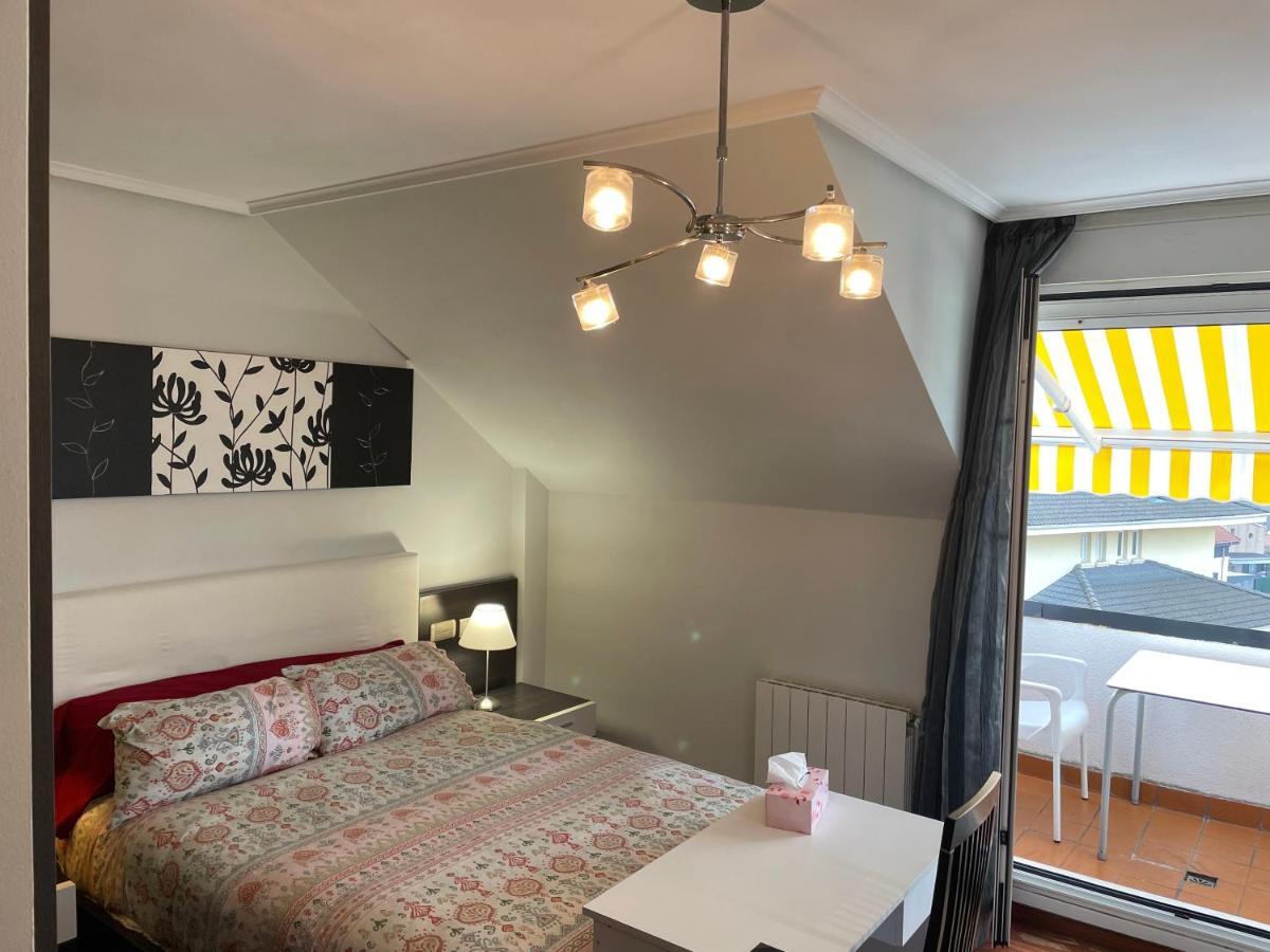 Habitaciones En Chalet Con Jardin Boo De Pielagos Luaran gambar