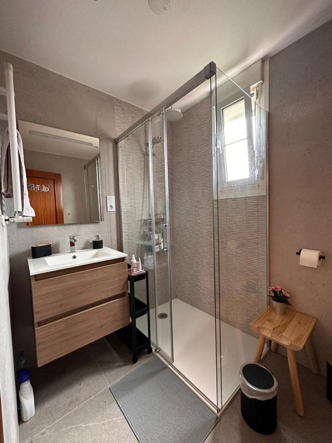 Habitaciones En Chalet Con Jardin Boo De Pielagos Luaran gambar