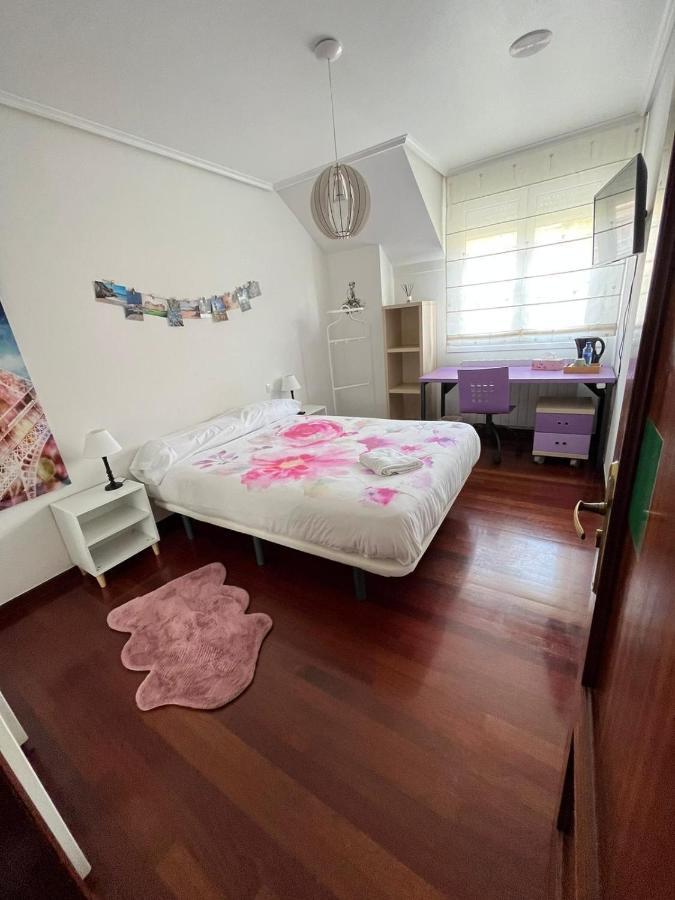 Habitaciones En Chalet Con Jardin Boo De Pielagos Luaran gambar