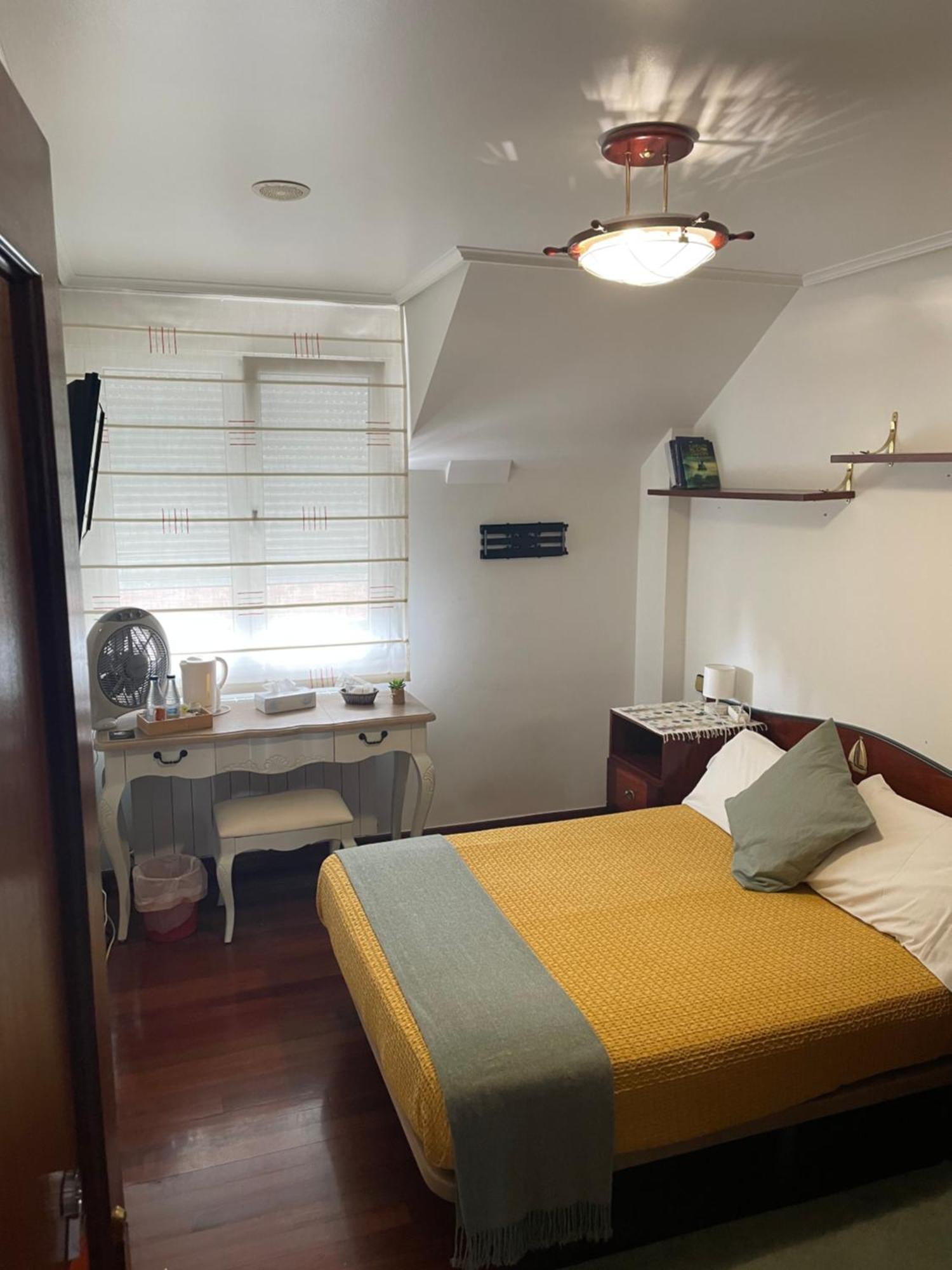 Habitaciones En Chalet Con Jardin Boo De Pielagos Luaran gambar